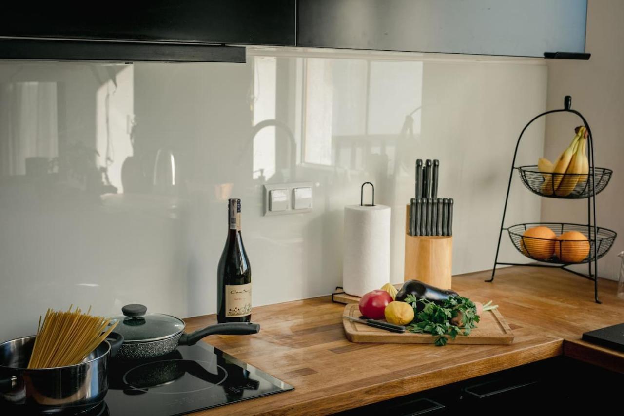 Dwupoziomowy, Rodzinny Apartament. Ochrona, Garaz. ワルシャワ エクステリア 写真