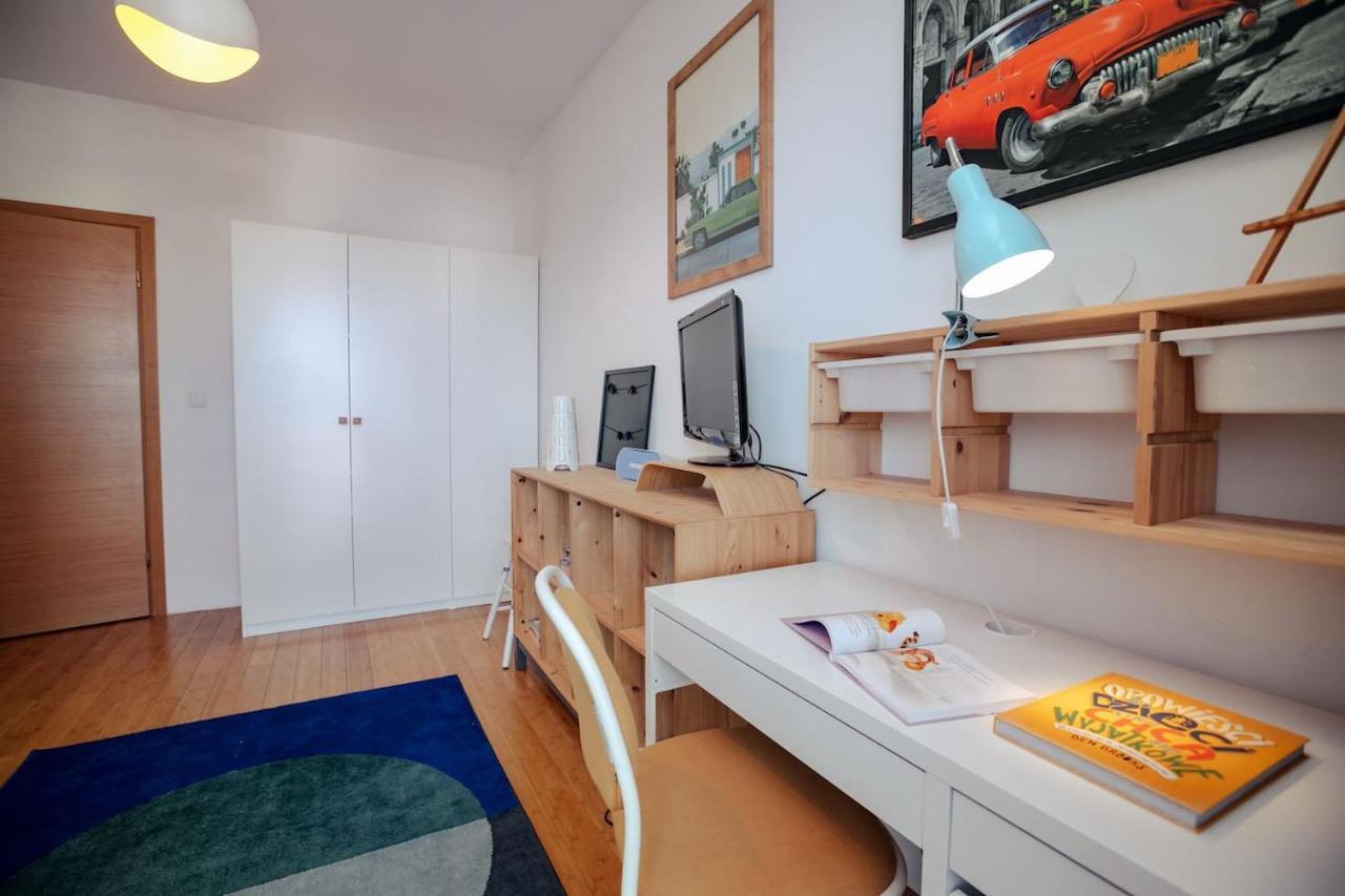 Dwupoziomowy, Rodzinny Apartament. Ochrona, Garaz. ワルシャワ エクステリア 写真