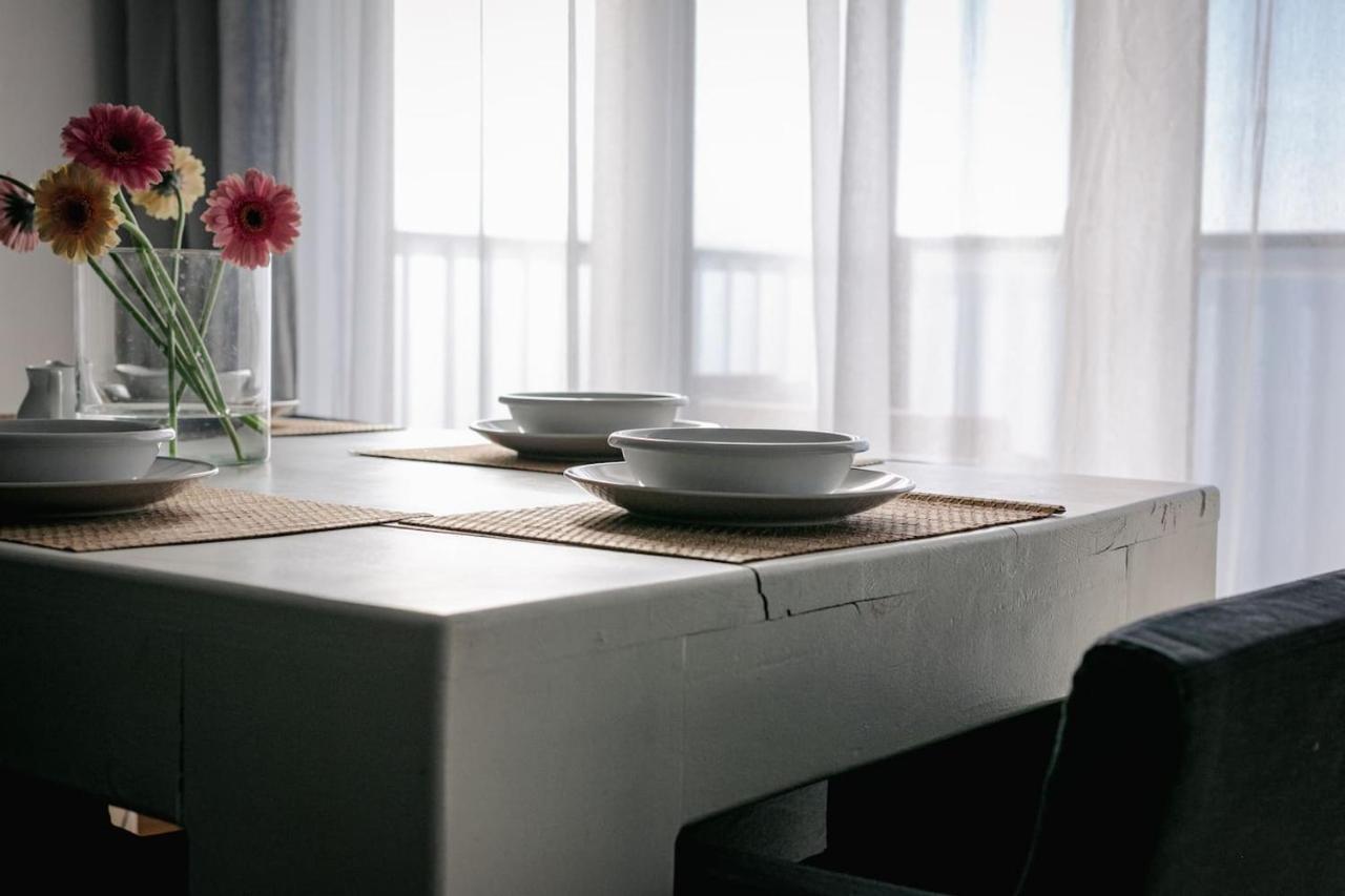 Dwupoziomowy, Rodzinny Apartament. Ochrona, Garaz. ワルシャワ エクステリア 写真