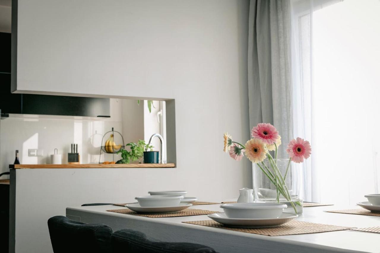 Dwupoziomowy, Rodzinny Apartament. Ochrona, Garaz. ワルシャワ エクステリア 写真