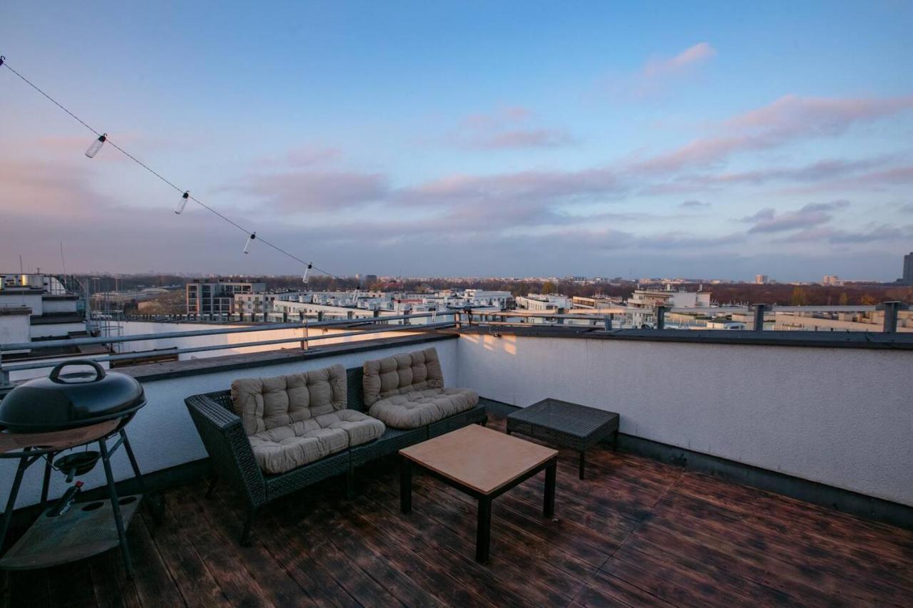 Dwupoziomowy, Rodzinny Apartament. Ochrona, Garaz. ワルシャワ エクステリア 写真