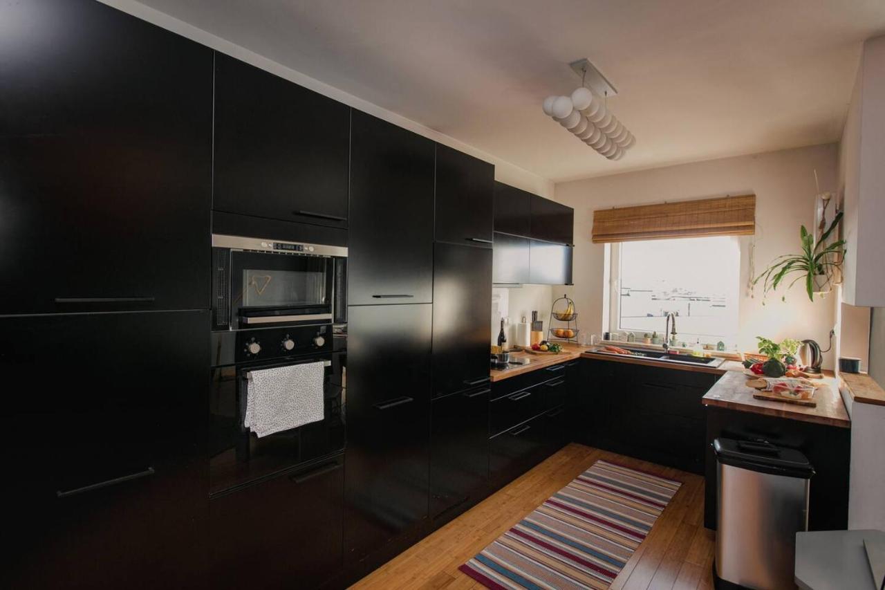 Dwupoziomowy, Rodzinny Apartament. Ochrona, Garaz. ワルシャワ エクステリア 写真