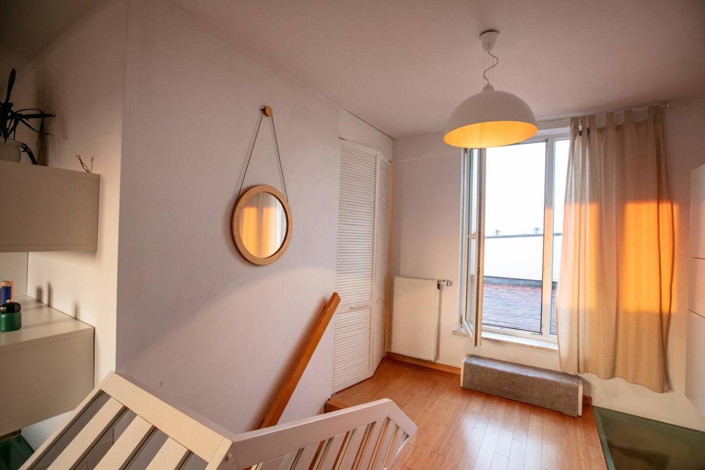 Dwupoziomowy, Rodzinny Apartament. Ochrona, Garaz. ワルシャワ エクステリア 写真
