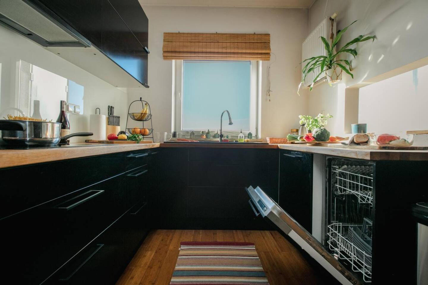 Dwupoziomowy, Rodzinny Apartament. Ochrona, Garaz. ワルシャワ エクステリア 写真